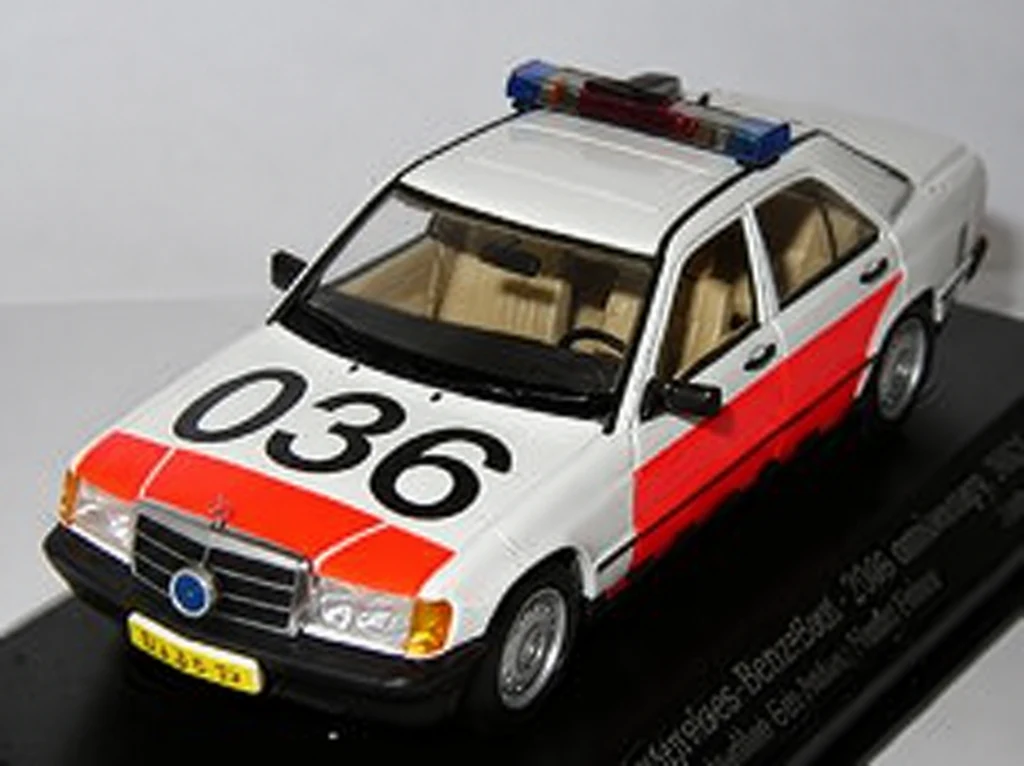Mercedes 190 Rotterdam POLITIE diecast model